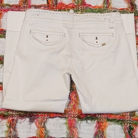 ⬇️ETT Twa Anthropologie Capri Pants - Picture 6 of 7